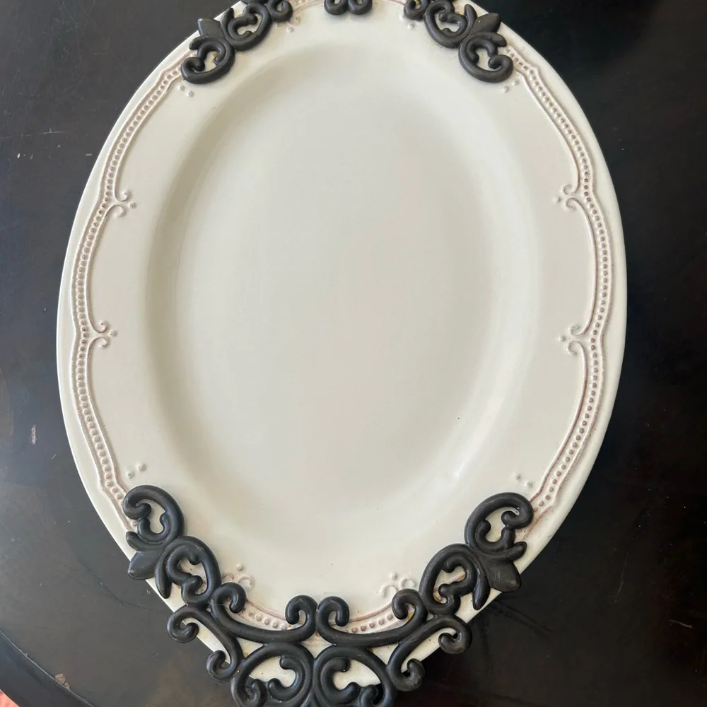 Pier 1 Abigail serving platter